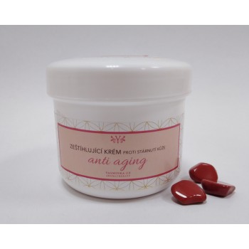 Slimming cream anti - aging...